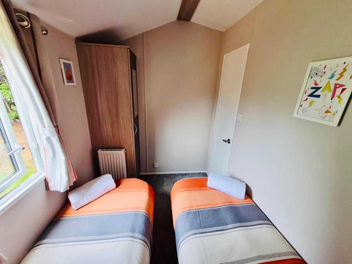 Villa Nook On The Nidd, Knaresborough Extérieur photo